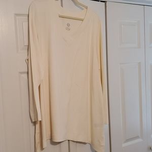 Ladies plus size isaac Mizrahi ivory tunic